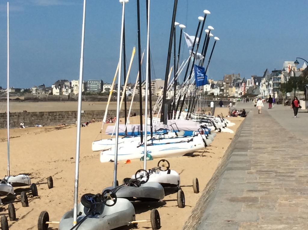 Bel Horizon, Au Pied De La Plage Du Sillon Saint-Malo Exterior photo